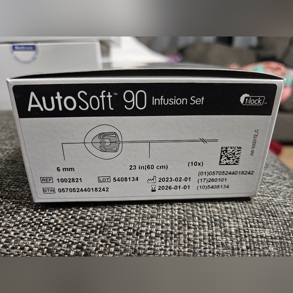 AutoSoft 90 infusion set 23 inches 6mm - Picture 1 of 3